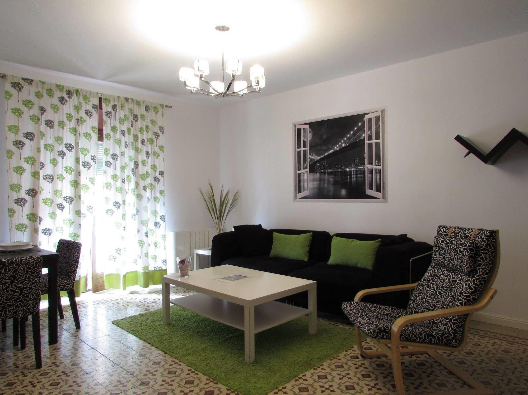 Appartement La Machacona Plaza De Santiago Caces